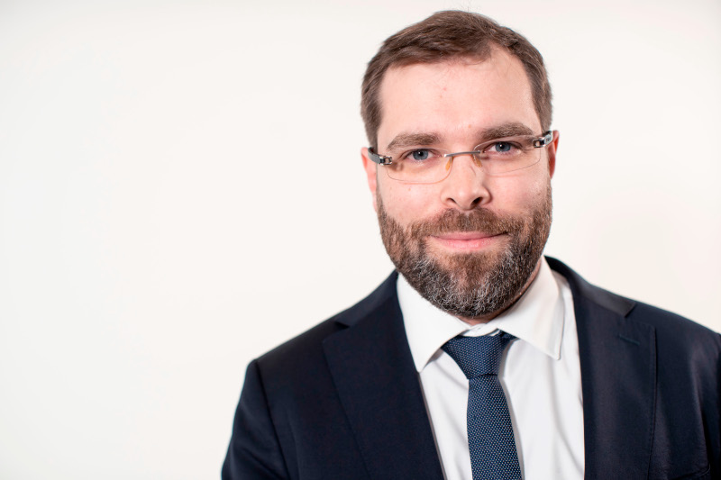 Pr Nicolas Girard